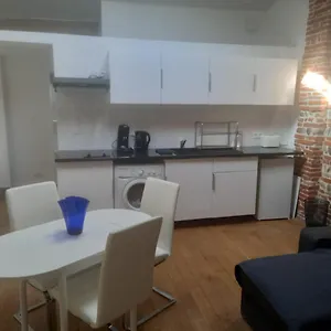 appartement-de-charme-toulouse-nord.midi-pyreneeshotels.com/