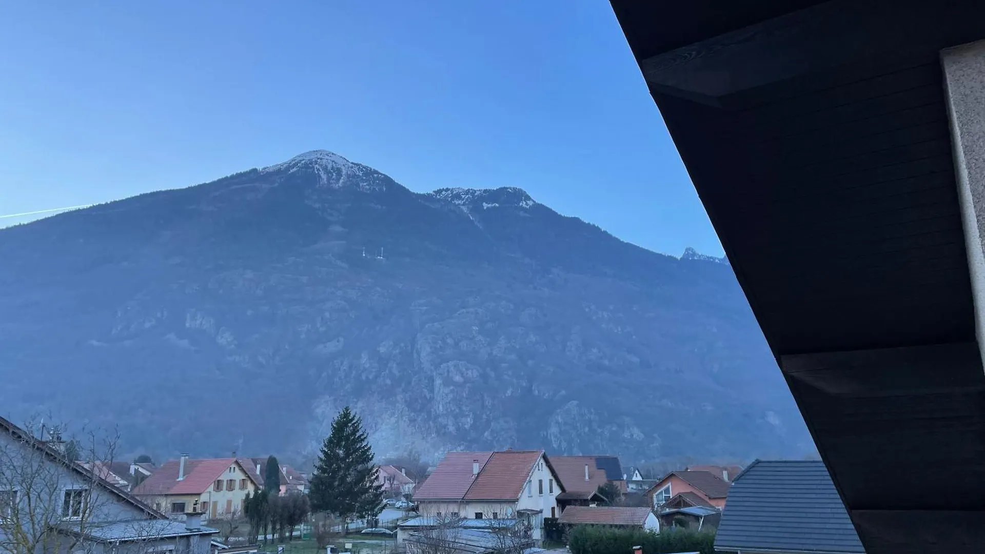 Au Pied De La Vallee location